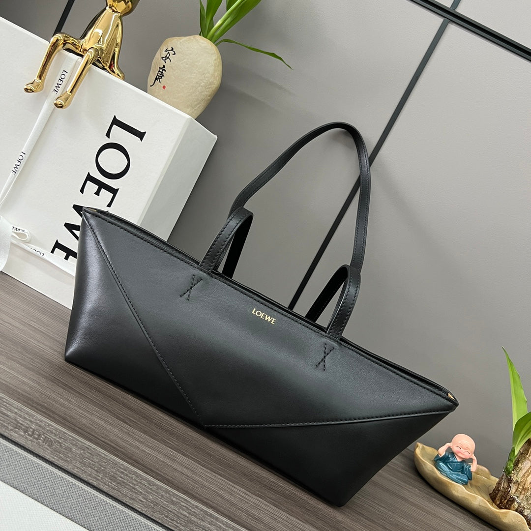 Loewe Puzzle Fold Cropped 39 Bag in Black Solf Grained Calfskin