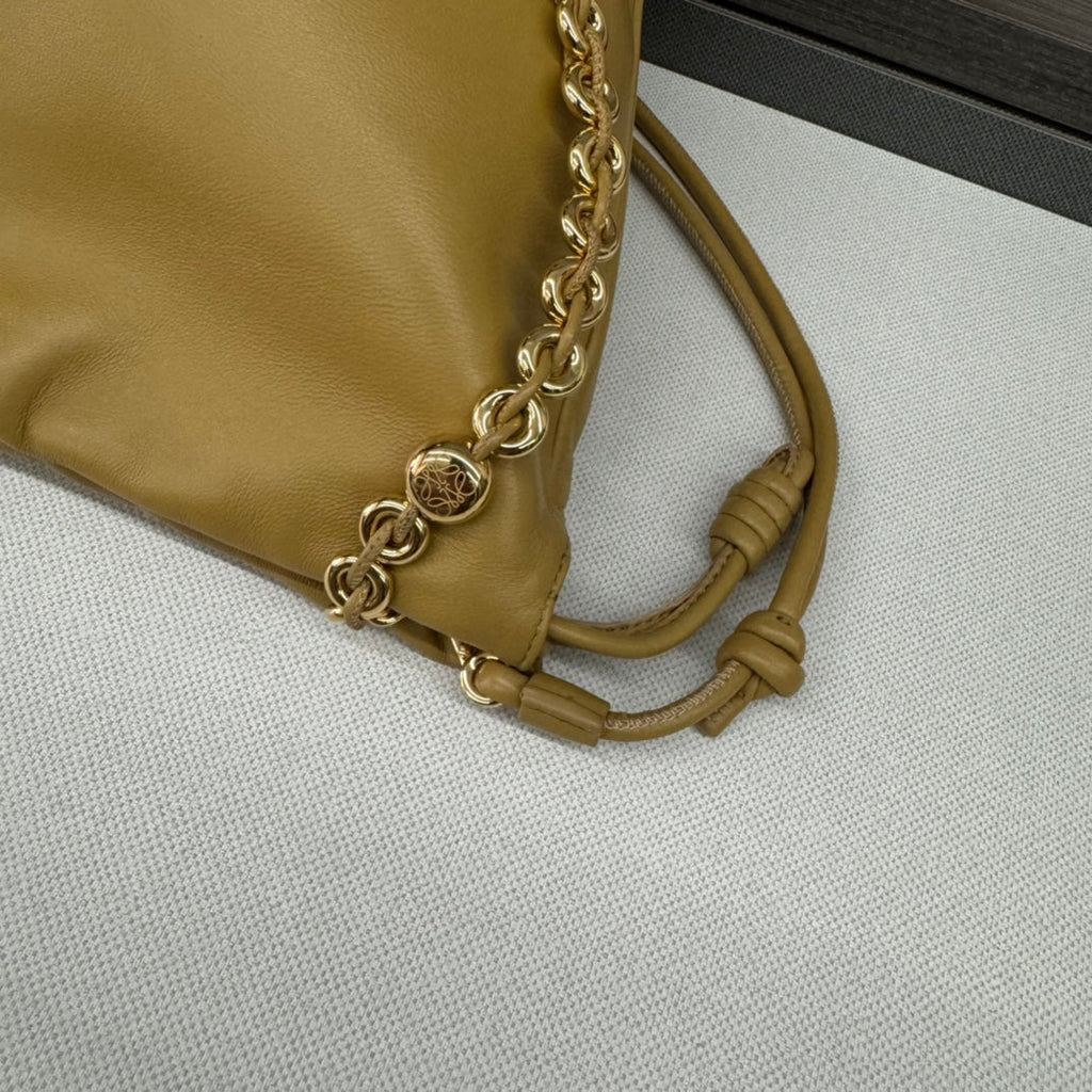 Loewe 32 Flamenco Purse Bucket in Peanut Brown Lambskin