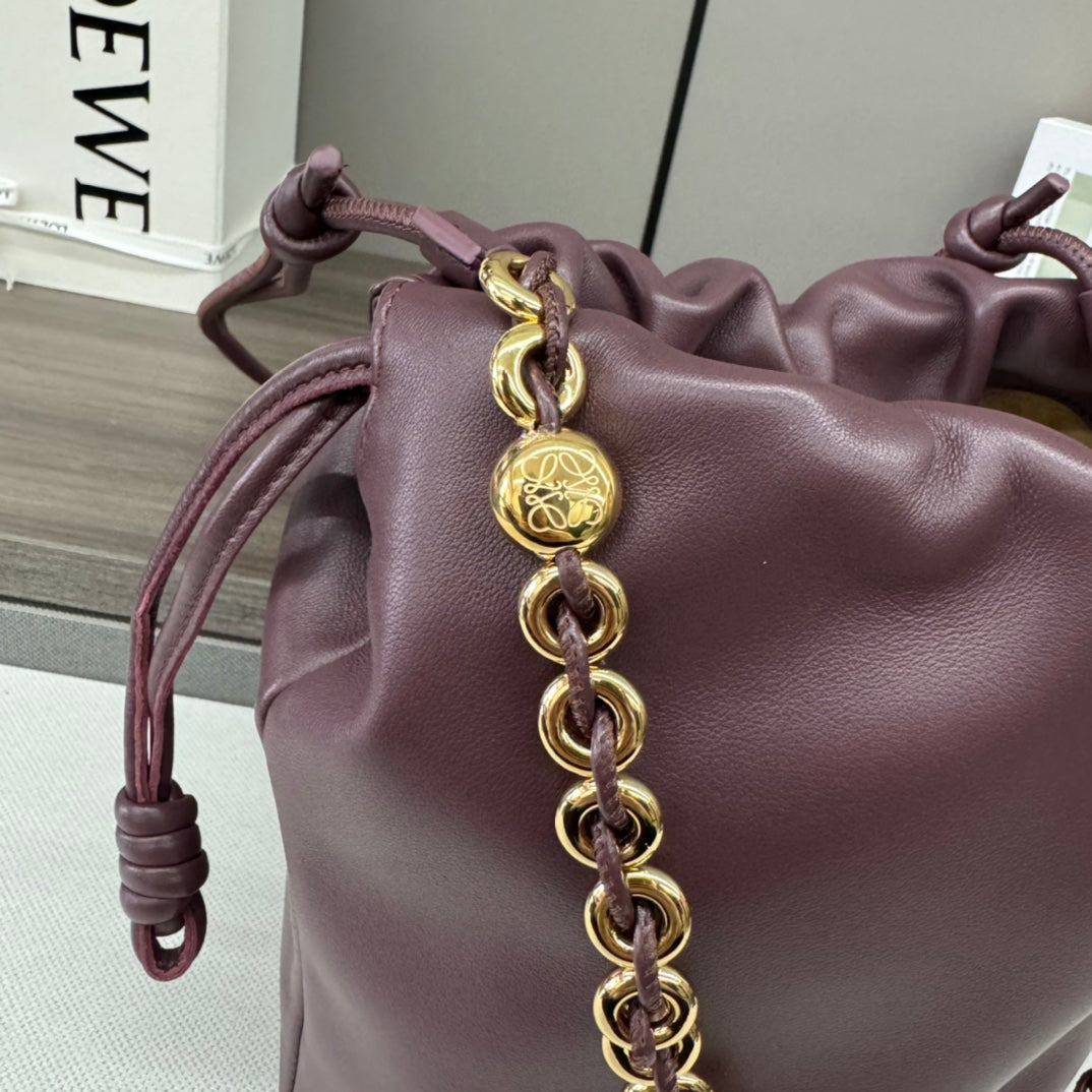 Loewe 32 Flamenco Purse Bucket in Chestnut Brown Lambskin