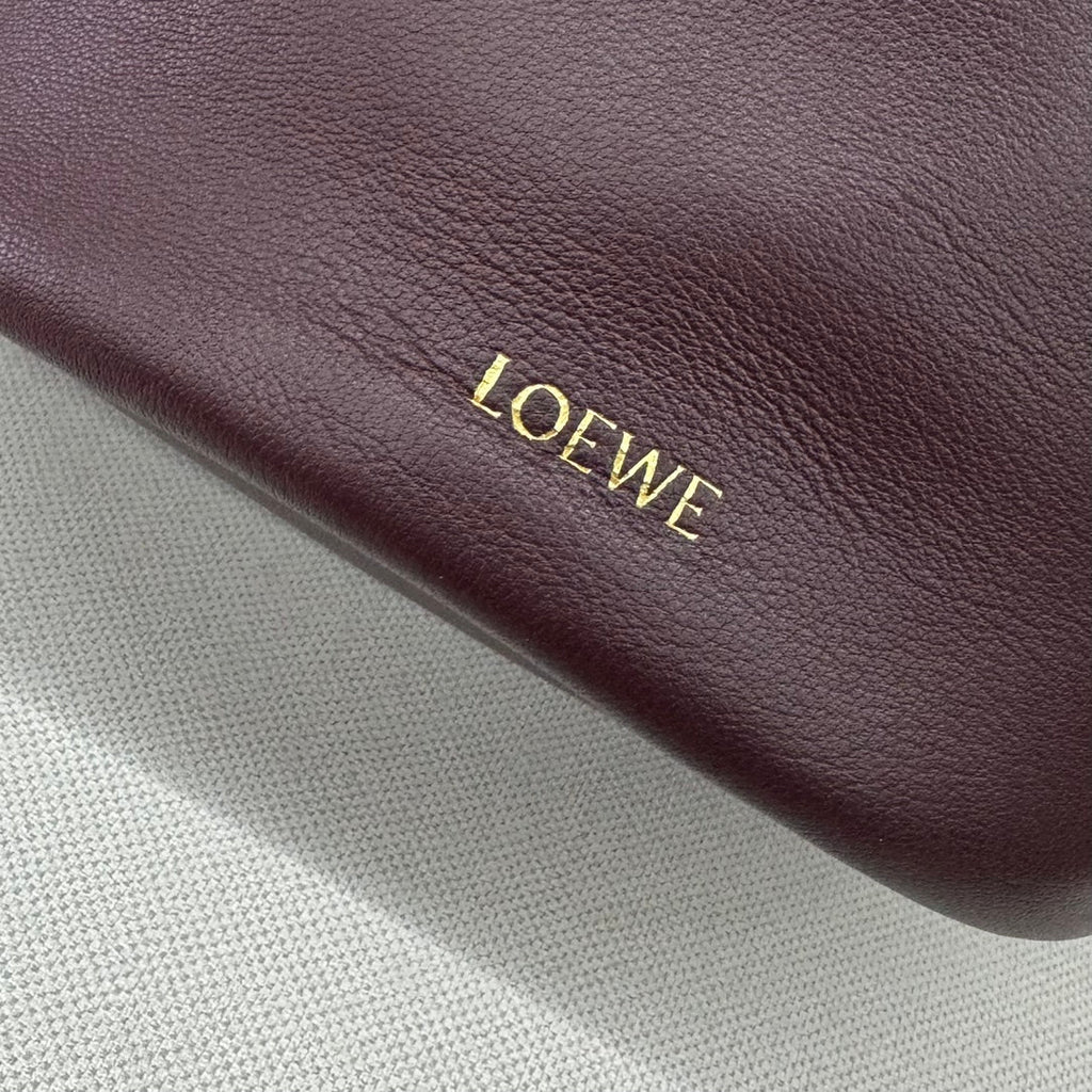 Loewe 32 Flamenco Purse Bucket in Chestnut Brown Lambskin