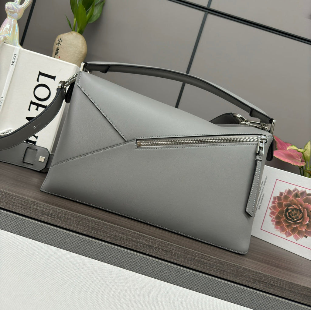 Loewe Puzzle Large 36 Bag in Gray Calfskin