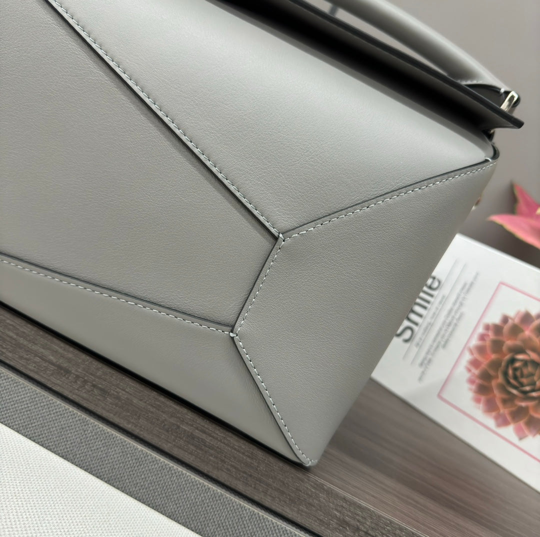 Loewe Puzzle Large 36 Bag in Gray Calfskin