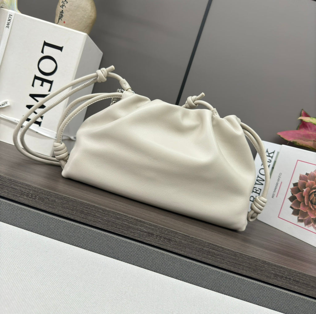 Loewe Medium 30 Flamenco Purse Bucket in White Lambskin