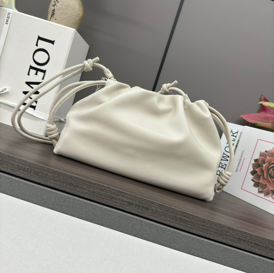 Loewe Medium 30 Flamenco Purse Bucket in White Lambskin