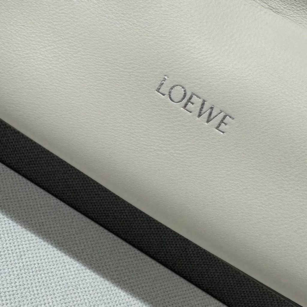 Loewe Medium 30 Flamenco Purse Bucket in White Lambskin