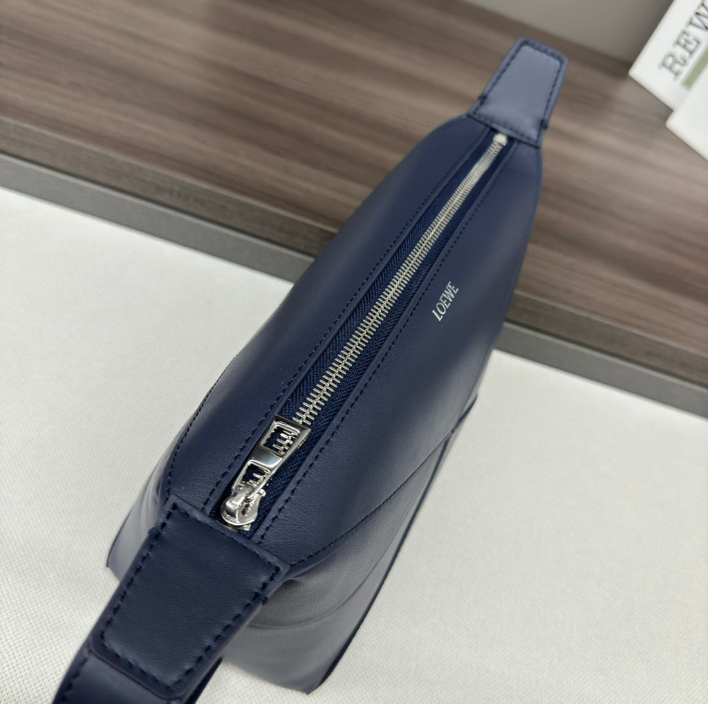 Loewe Puzzle Fold Wash 22 Bag in Prussian Blue Shiny Calfskin