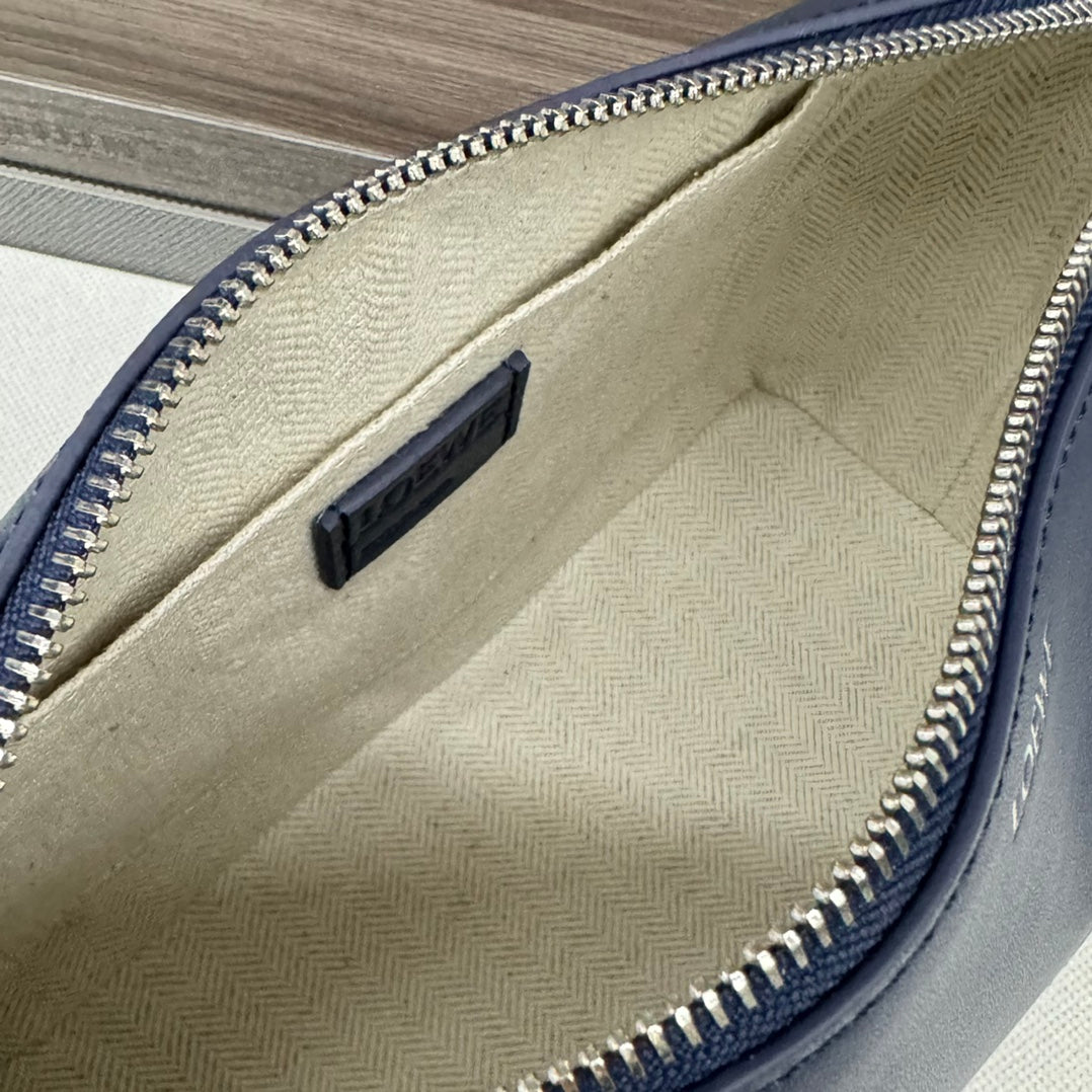 Loewe Puzzle Fold Wash 22 Bag in Prussian Blue Shiny Calfskin