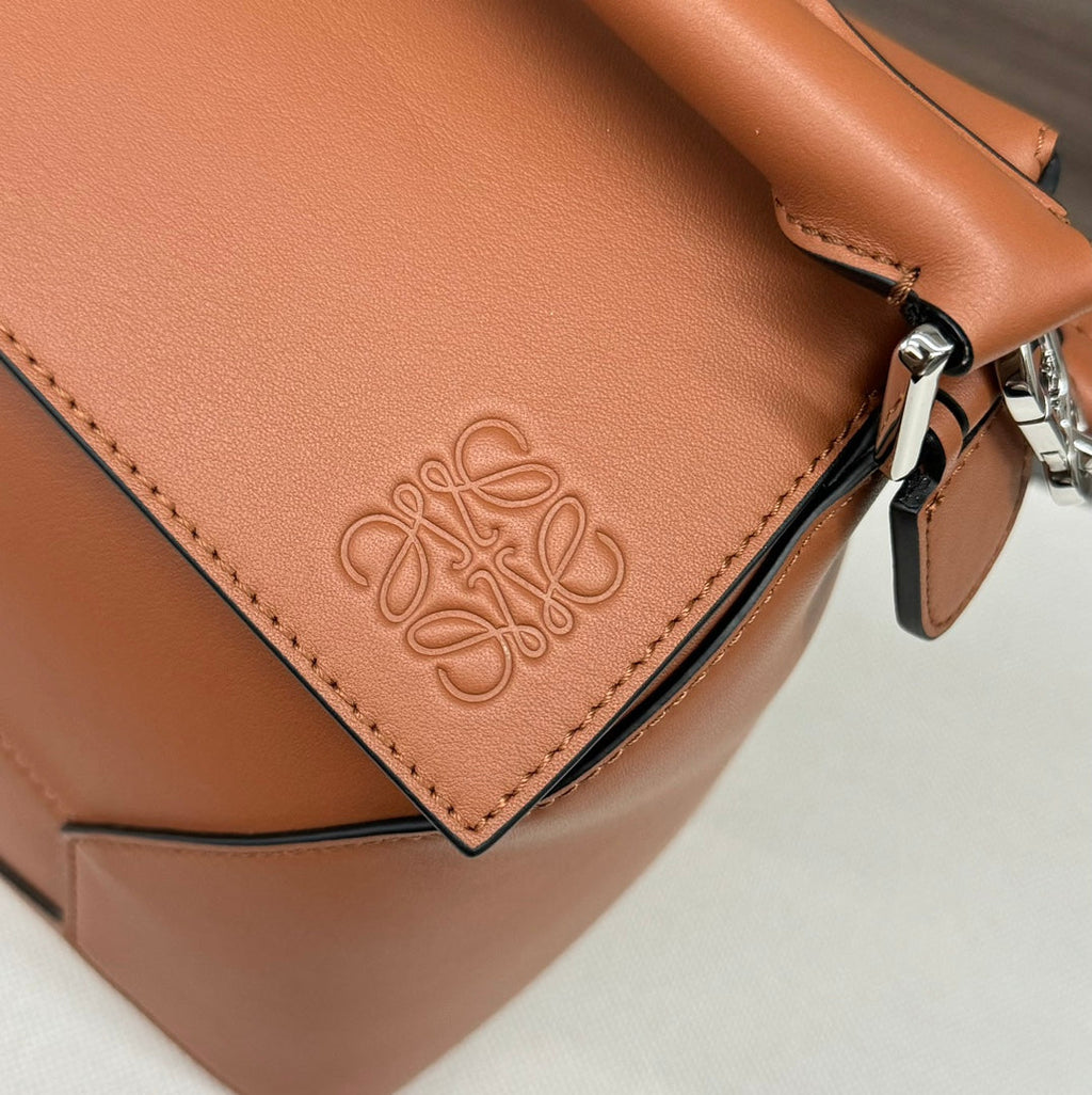 Loewe Puzzle 33 Bag in Bronze Brown Calfskin
