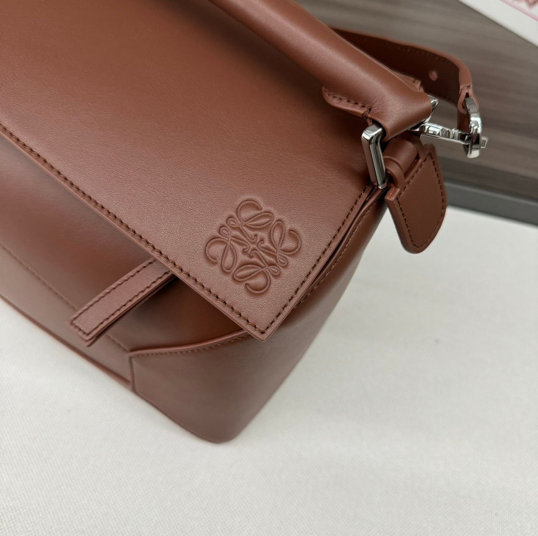 Loewe Puzzle 33 Bag in Penny Brown Calfskin