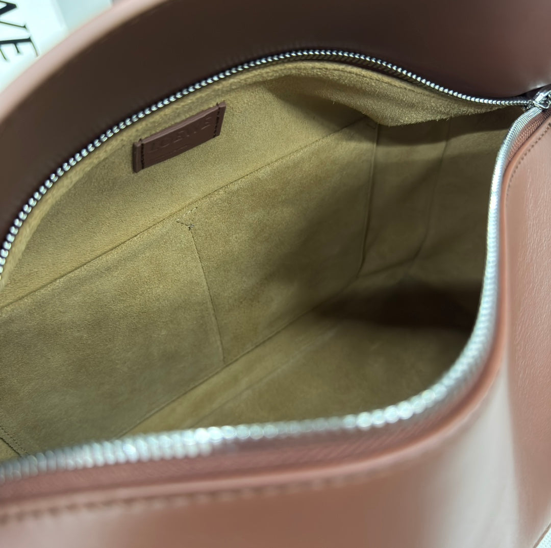 Loewe Puzzle 33 Bag in Penny Brown Calfskin