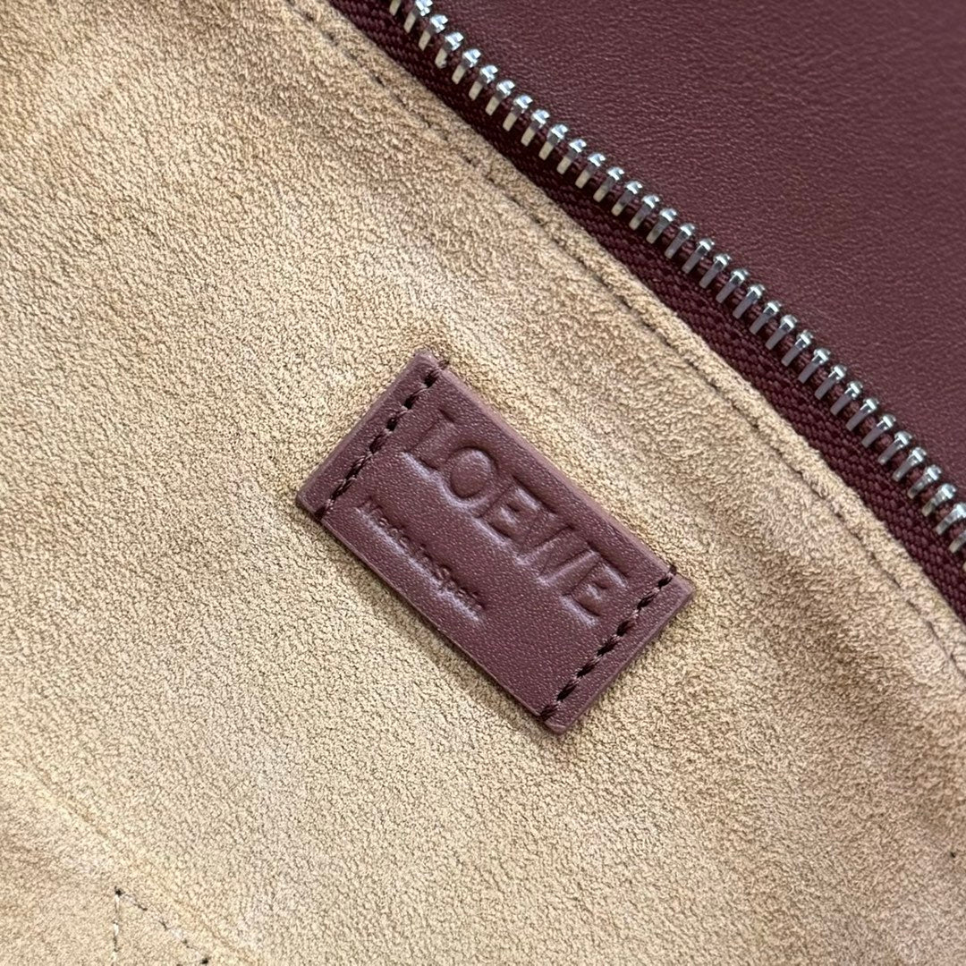 Loewe Puzzle 33 Bag in Penny Brown Calfskin