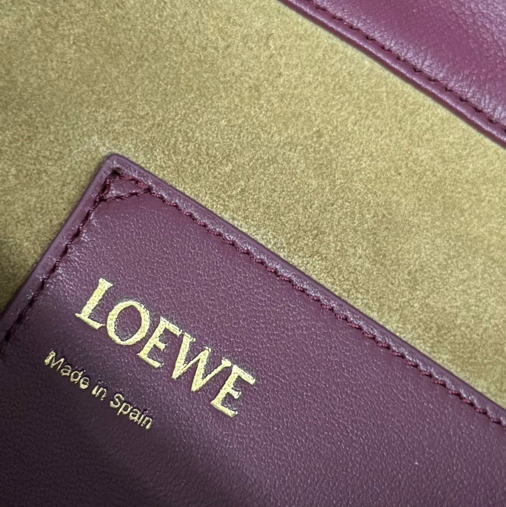 Loewe 32 Flamenco Purse Bucket in Plum Purple Lambskin