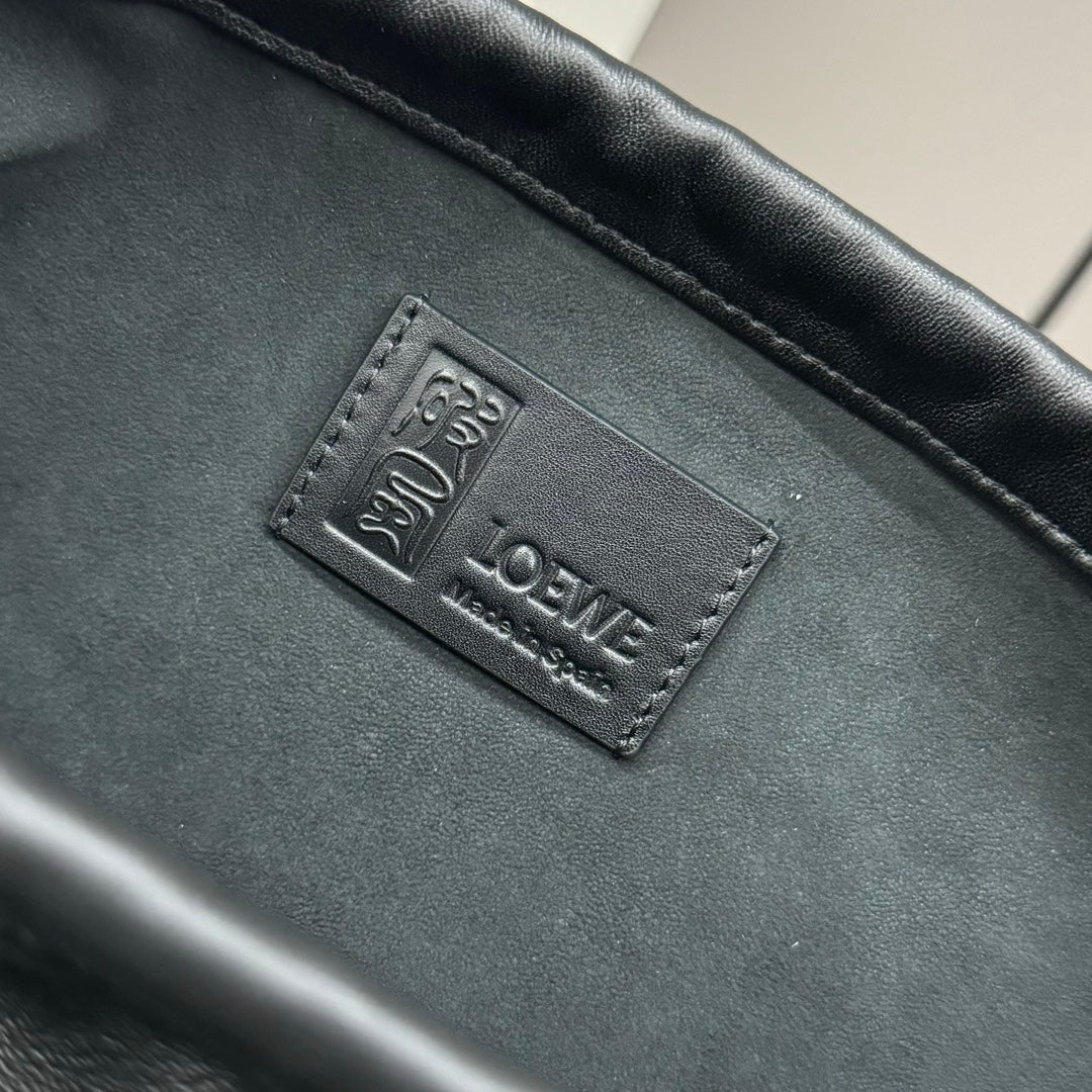 Loewe 27 Hammock Compact Bag in Black Calfskin