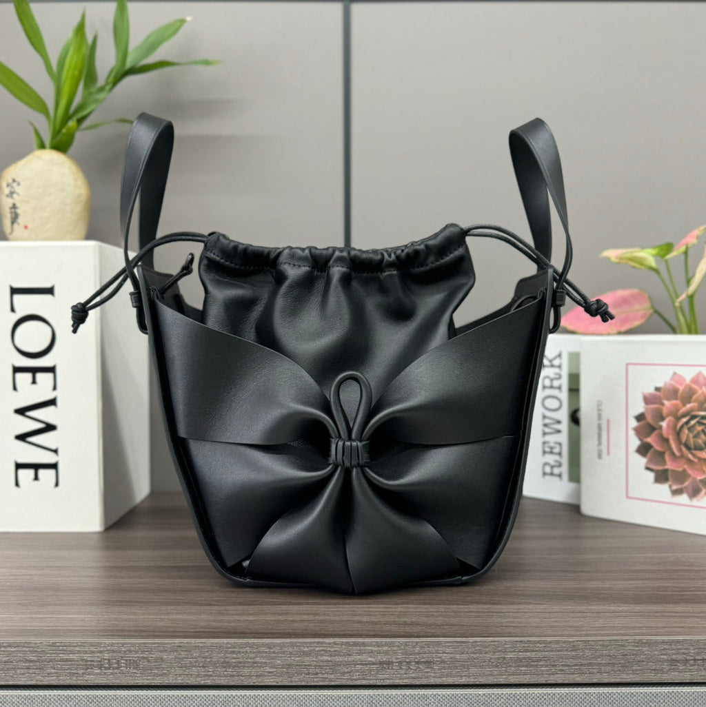 Loewe 27 Hammock Compact Bag in Black Calfskin