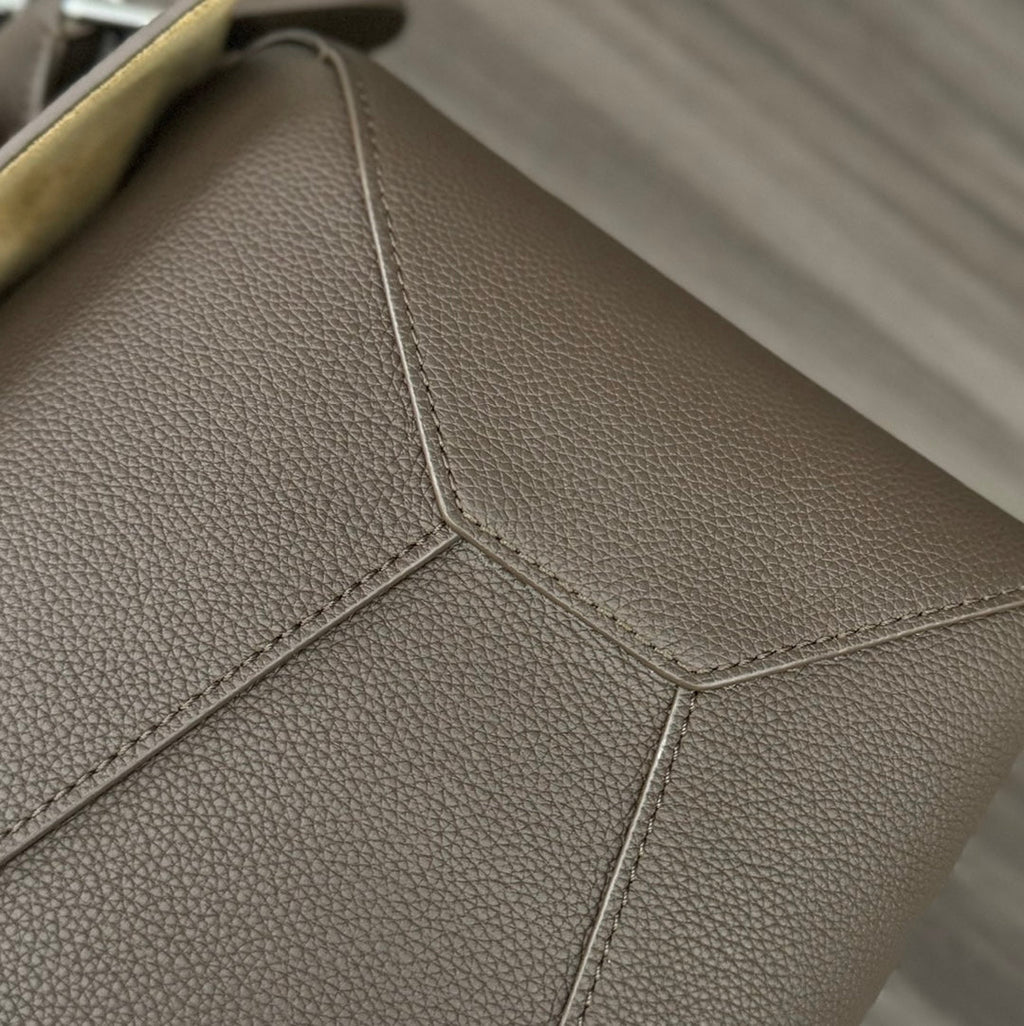 Loewe Puzzle 33 Bag in Wenge Brown Calfskin