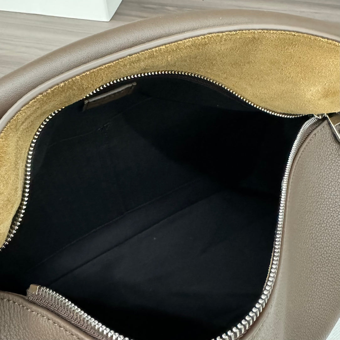 Loewe Puzzle 33 Bag in Wenge Brown Calfskin