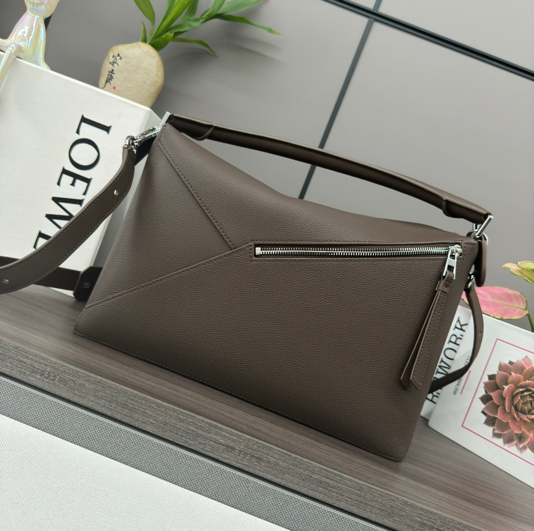 Loewe Puzzle 33 Bag in Wenge Brown Calfskin