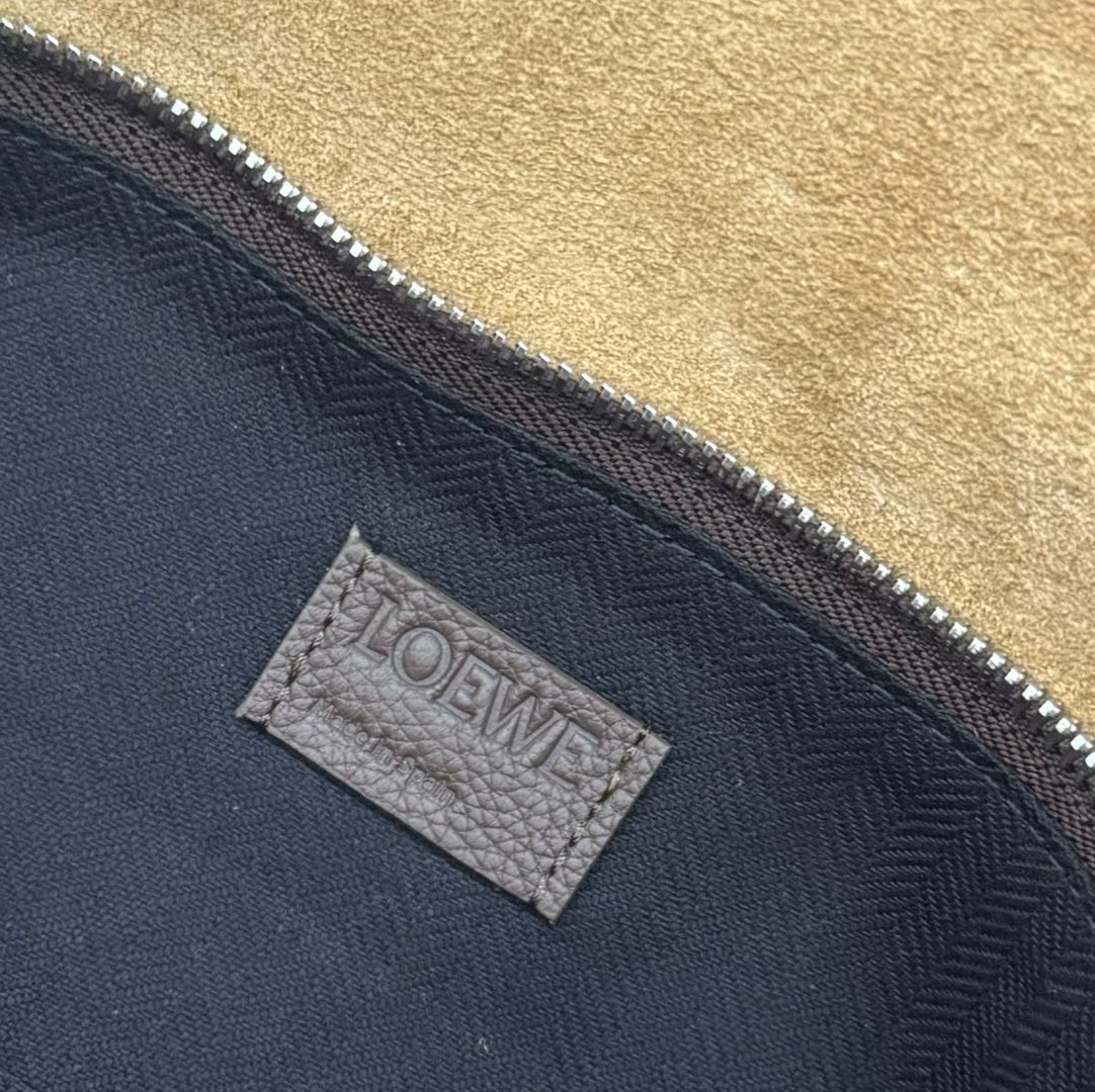 Loewe Puzzle 33 Bag in Wenge Brown Calfskin