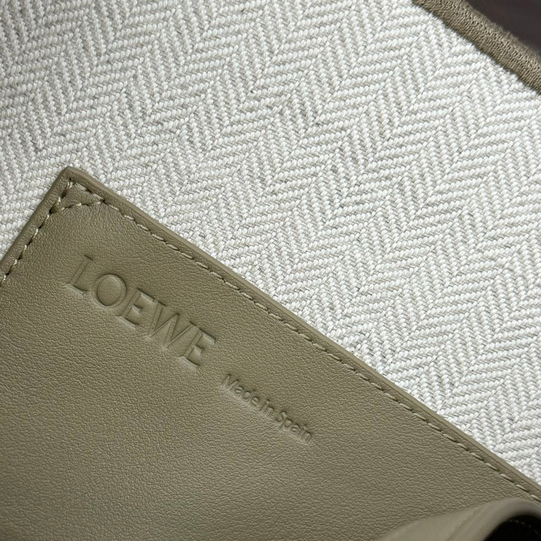 Large 30 Loewe Font Tote in Ecru Jacquard Canvas