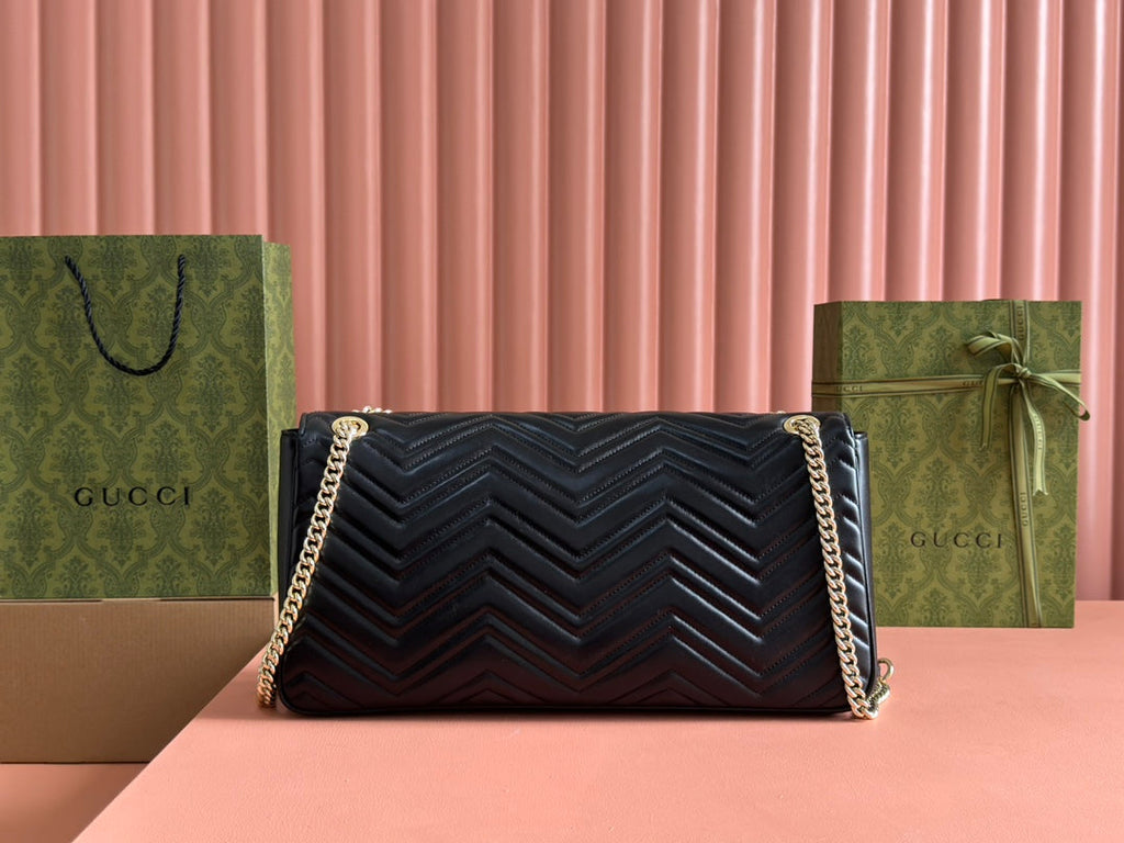 Gucci Marmont Shoulder Bag 40 in Black Calfskin Gold Chain