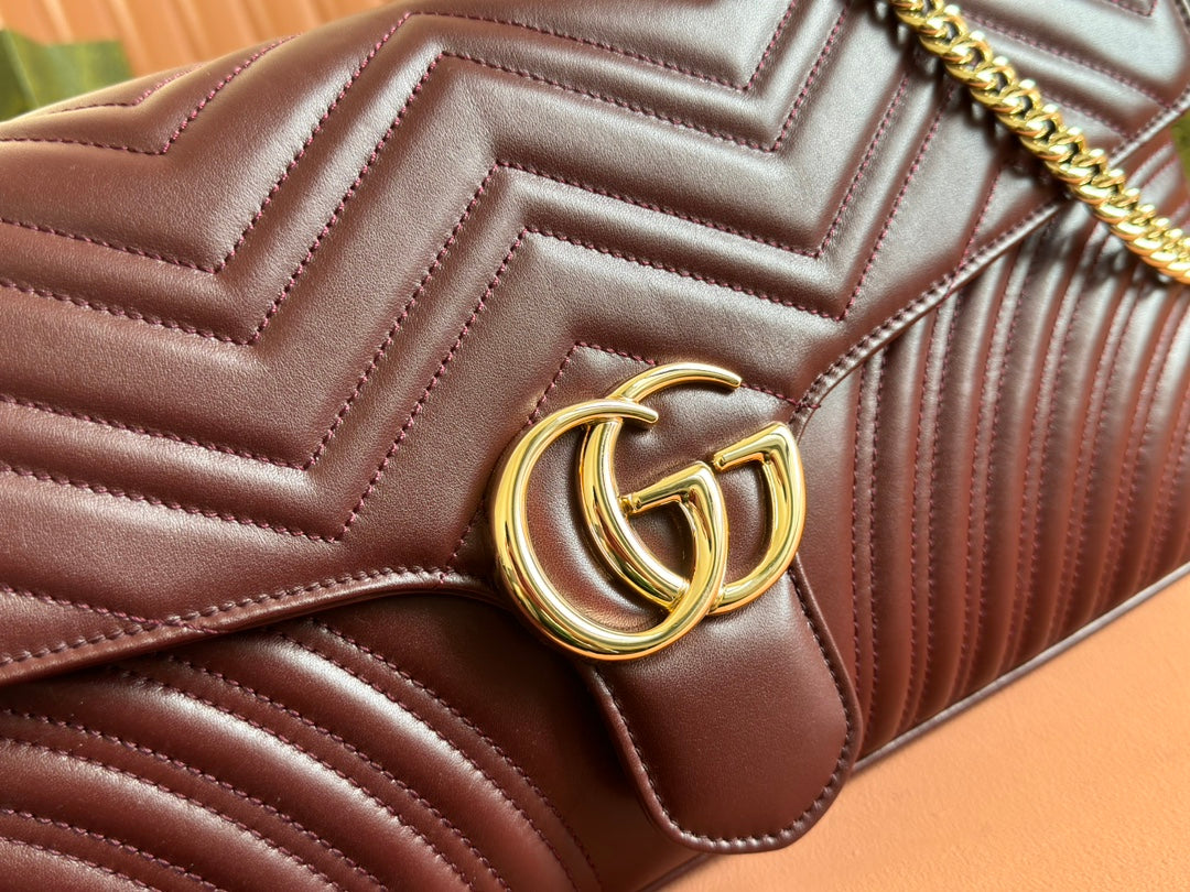 Gucci Marmont Shoulder Bag 40 in Wine Red Calfskin Gold Chain