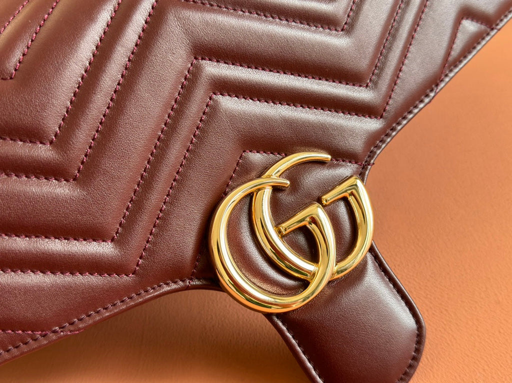 Gucci Marmont Shoulder Bag 40 in Wine Red Calfskin Gold Chain