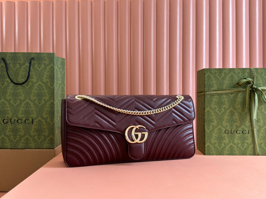 Gucci Marmont Shoulder Bag 40 in Wine Red Calfskin Gold Chain