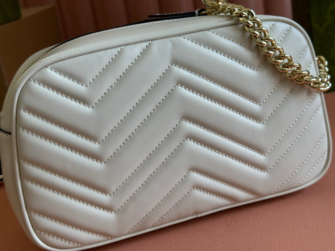 Gucci Marmont Small Shoulder Bag 24 in White Calfskin Gold Hardware
