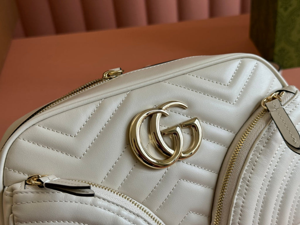 Gucci Marmont Small Shoulder Bag 24 in White Calfskin Gold Hardware