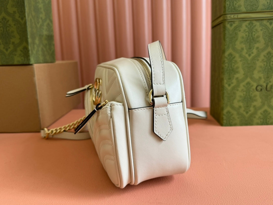 Gucci Marmont Small Shoulder Bag 24 in White Calfskin Gold Hardware