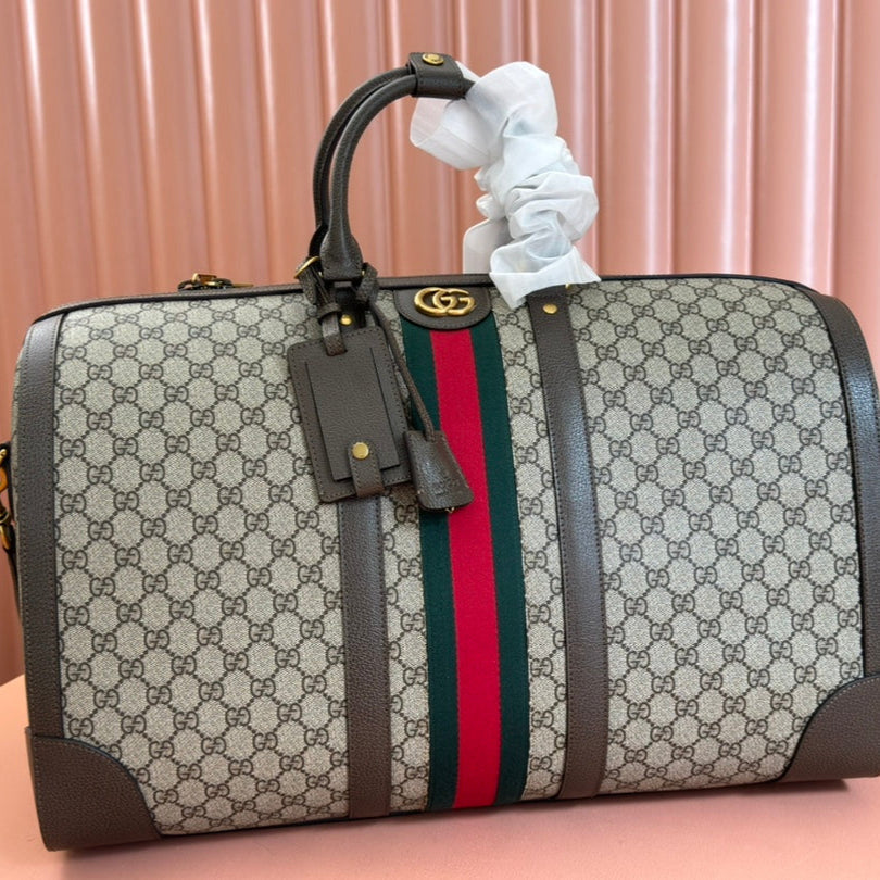 Gucci Savoy Large Duffle Bag 50 in Beige and Ebony Supreme Canvas