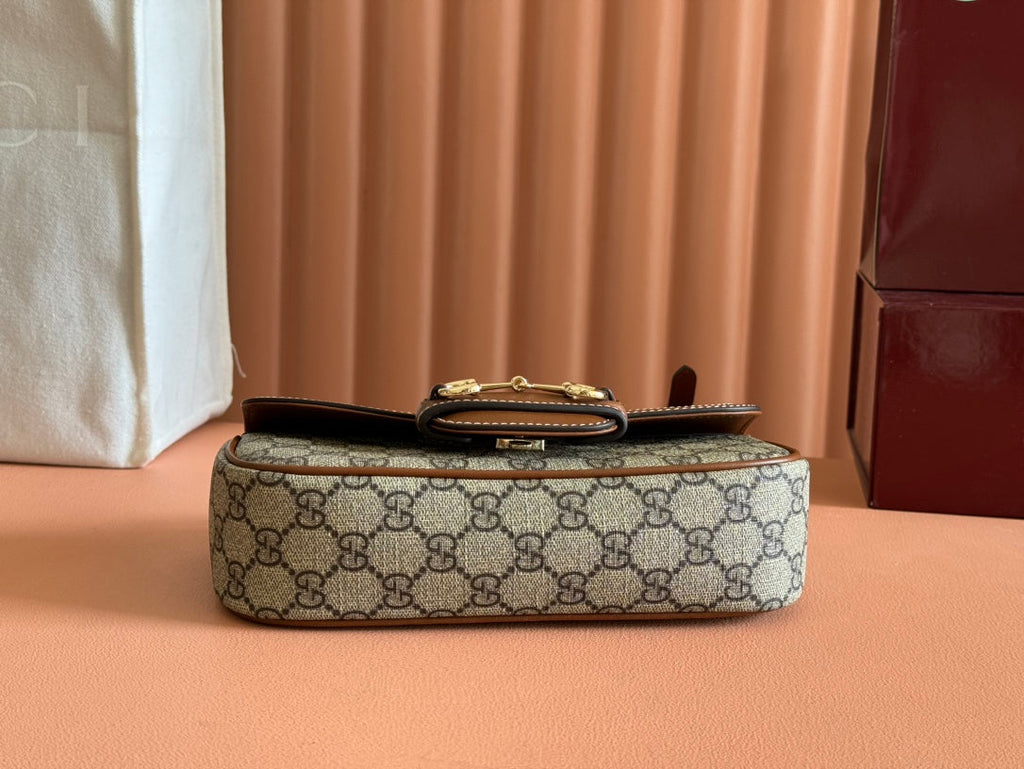 Gucci Small Horsebit 1955 Shoulder Bag 22.6 in Beige/Ebony with Brown Calfskin Trim