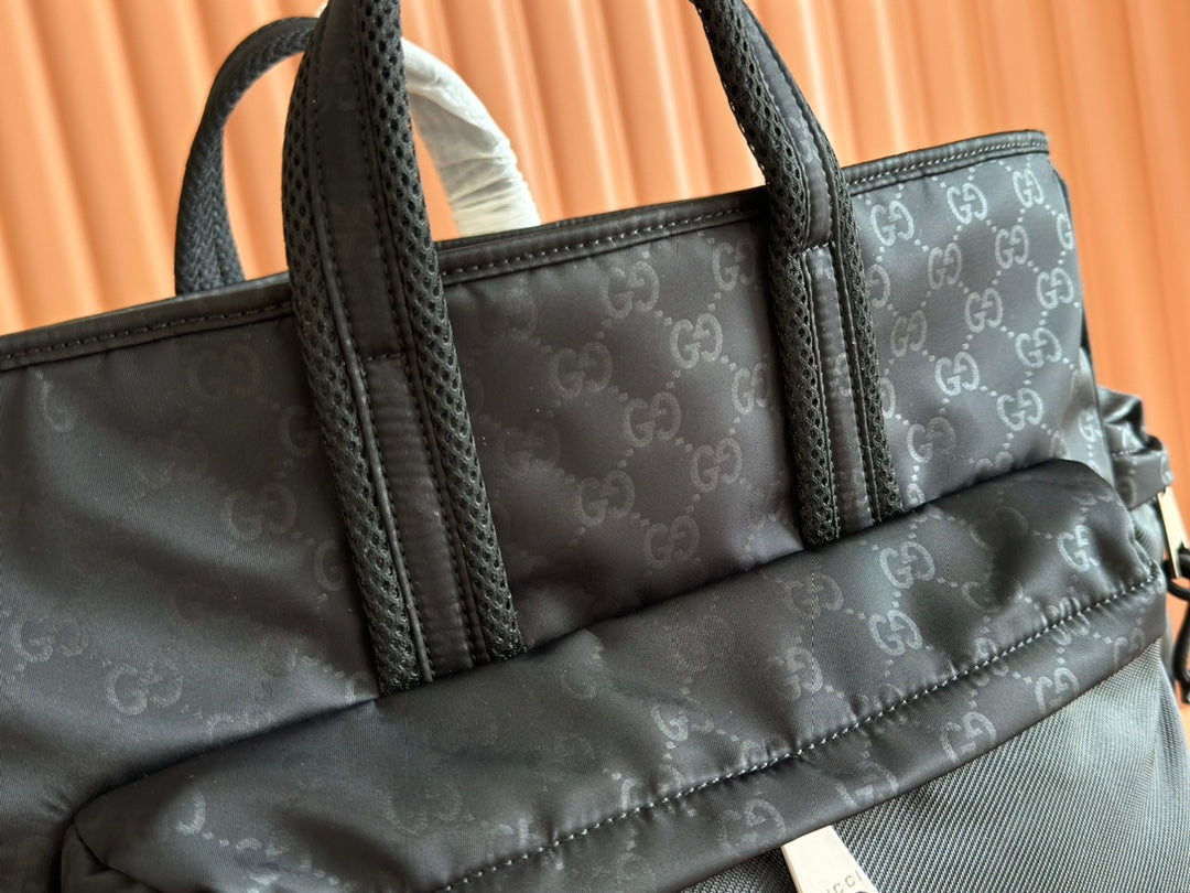 Gucci Nexus Large Tote Bag 40 in Black Nylon