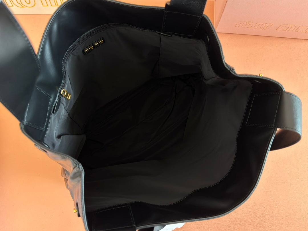 Large Hobo Tote Bag 46 in Black Calfskin