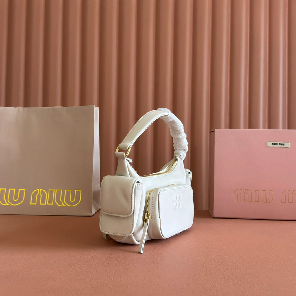 Pocket Handbag 21 in White Calfskin