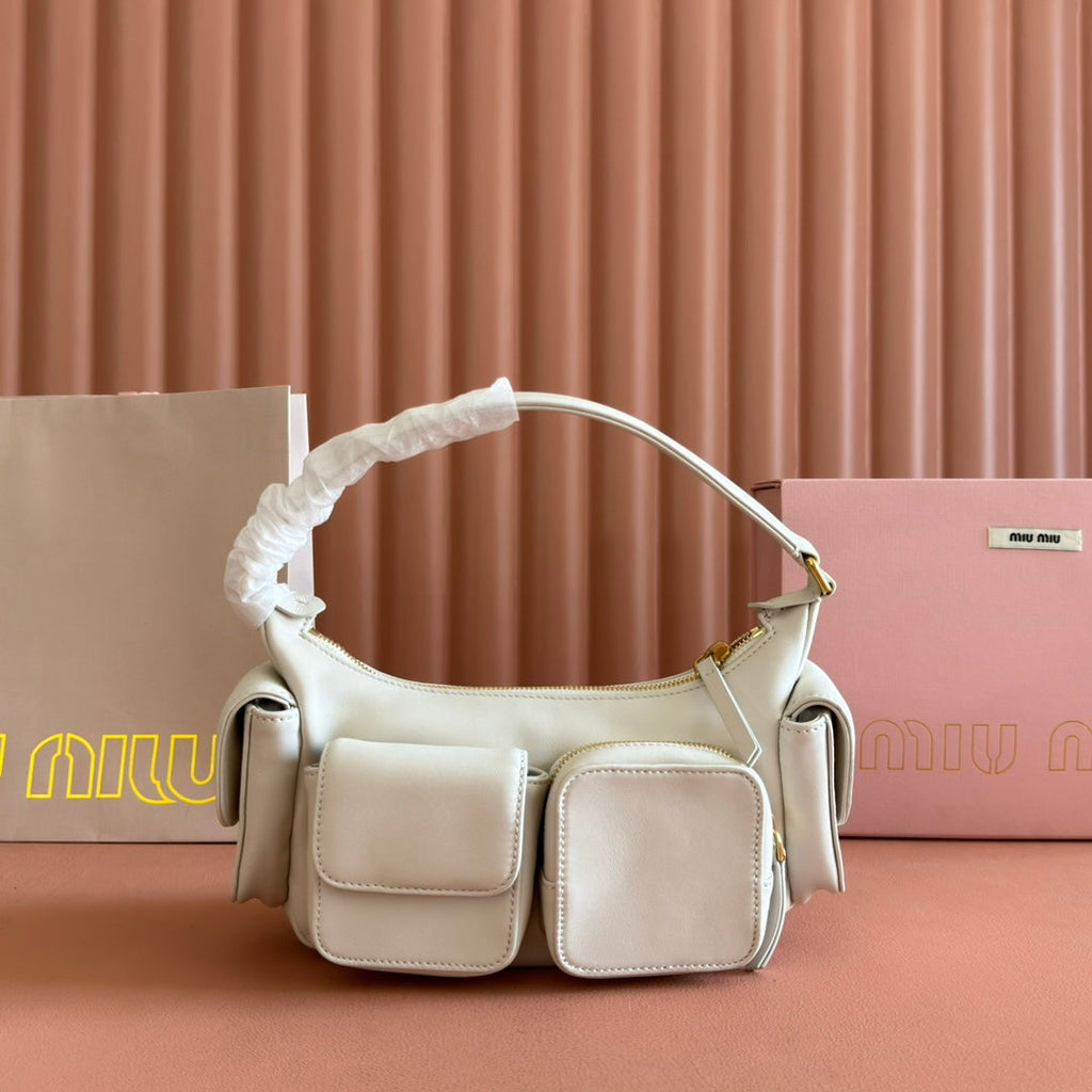 Pocket Handbag 21 in White Calfskin