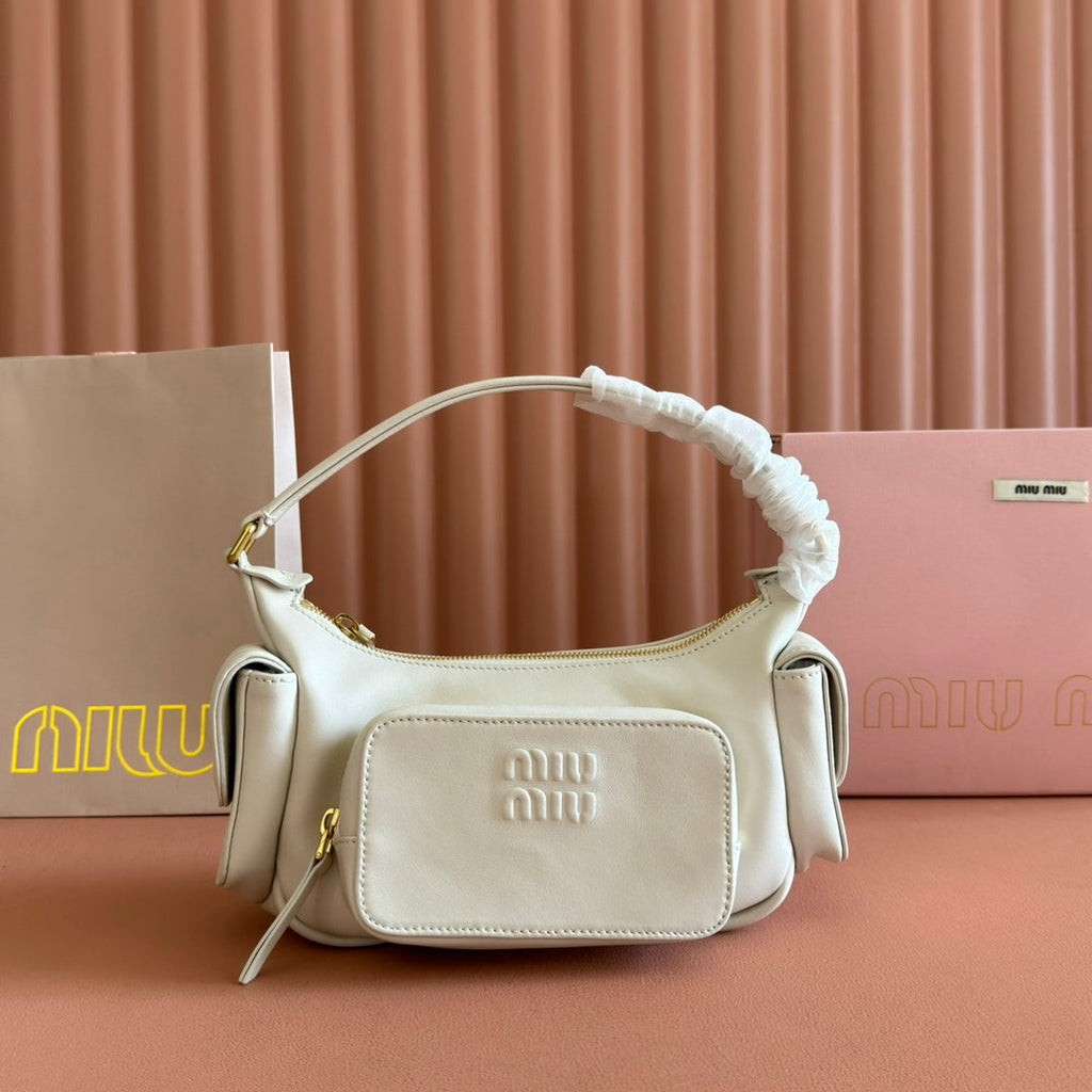 Pocket Handbag 21 in White Calfskin