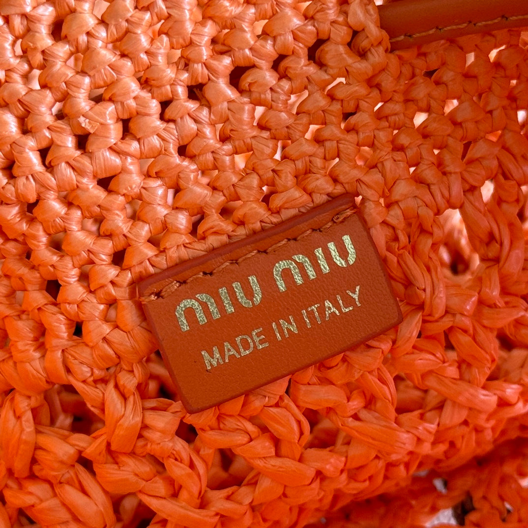 Miu Miu 26S Wander Bucket Bag 23 in Orange Raffia with Leather Trim
