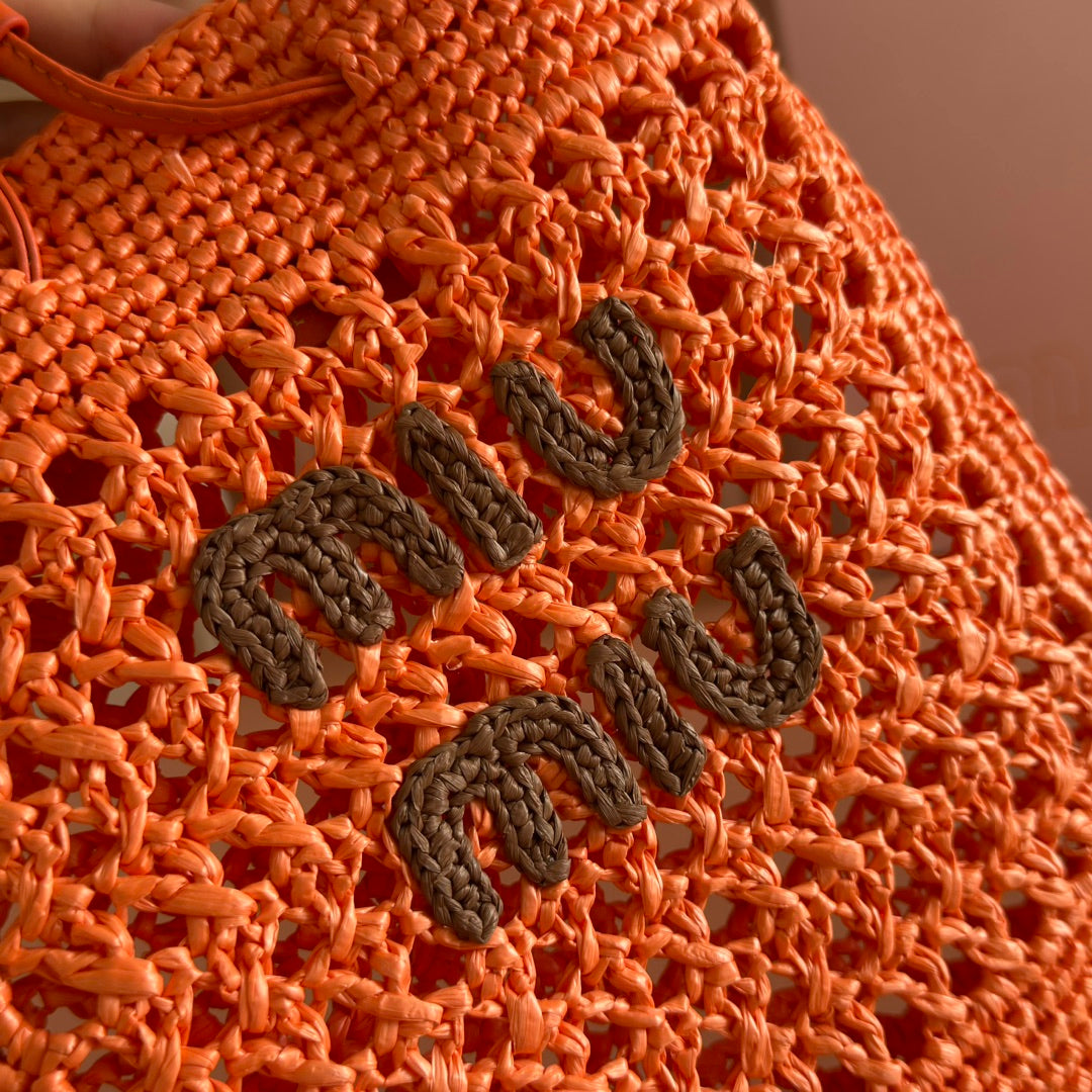 Miu Miu 26S Wander Bucket Bag 23 in Orange Raffia with Leather Trim