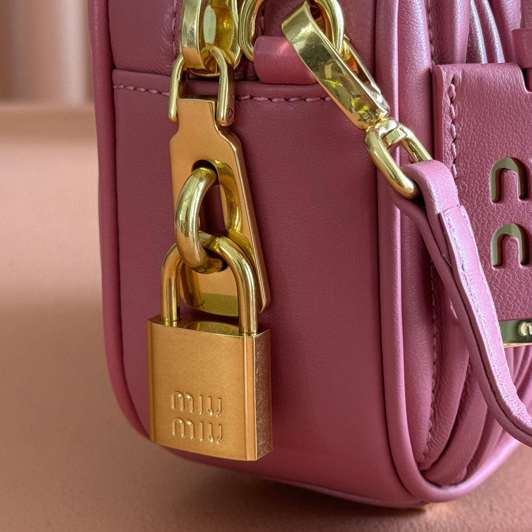 Miu Miu 26S Arcadie Matelasse Bag 19 in Dusty Rose Pink Calfskin Gold Hardware