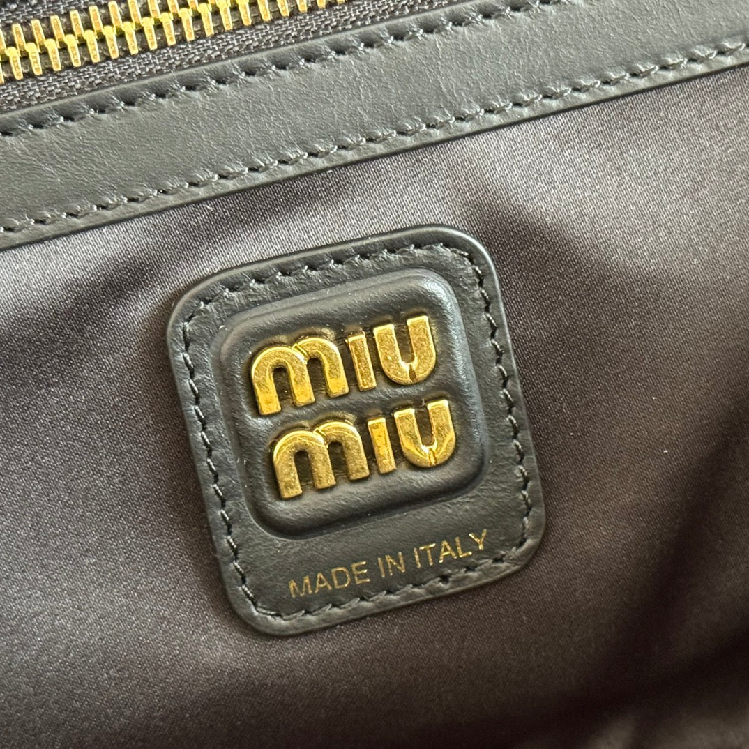 Miu Miu 26S Beau Top Handle Bag 29 in White Calfskin Gold Hardware