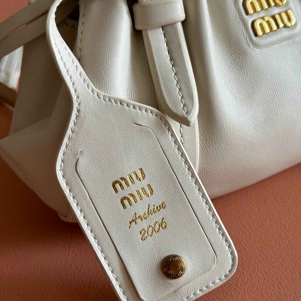 Miu Miu 26S Joie Hand Bag 22 in White Shiny Lambskin Gold Hardware