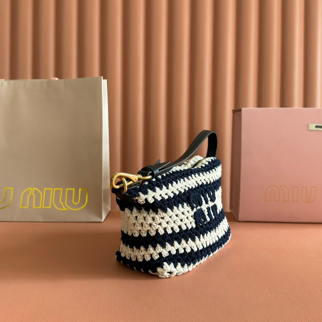 Miu Miu 26S Pouch Bag 25 in Cream and Navy Wool with Calfskin Handle