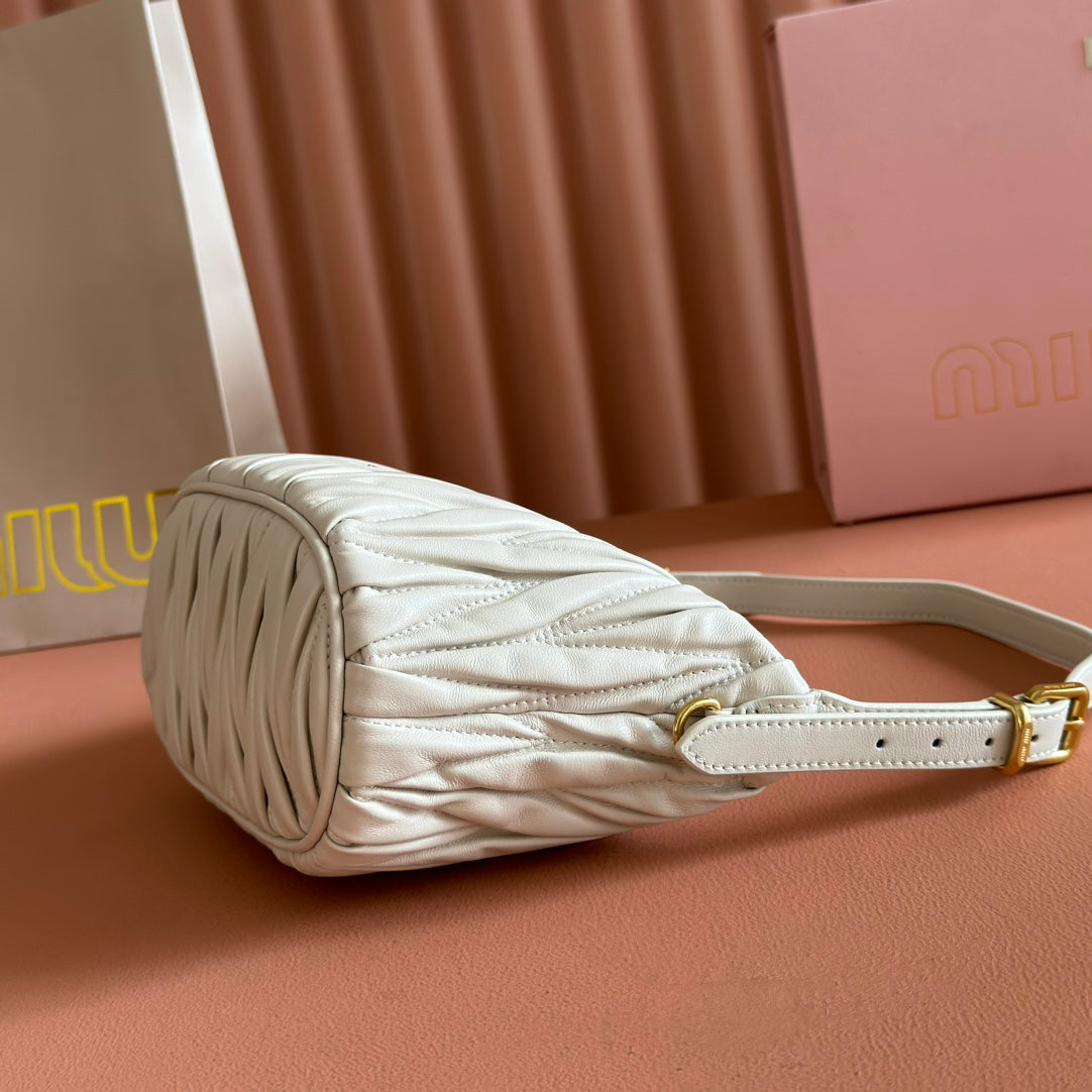 Miu Miu 26S Pouch Bag 15 in White Calfskin Gold Hardware