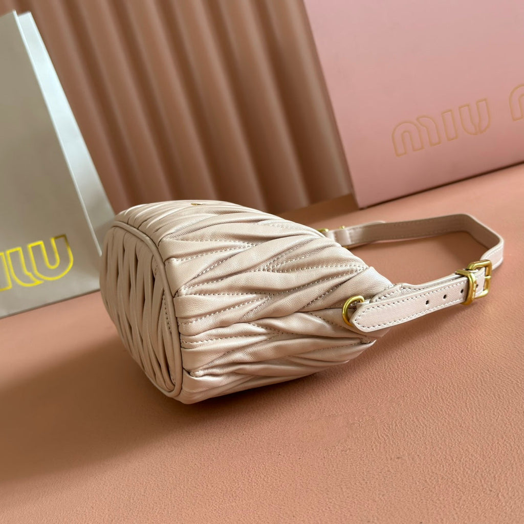 Miu Miu 26S Pouch Bag 15 in Light Pink Calfskin Gold Hardware