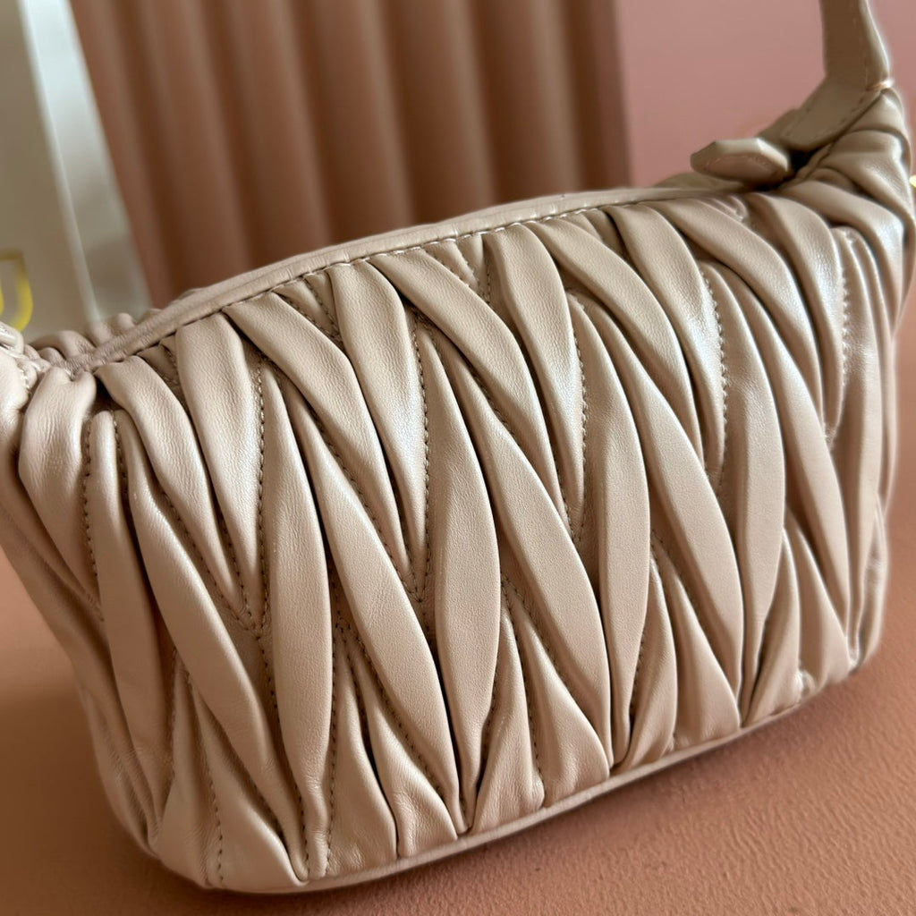 Miu Miu 26S Pouch Bag 15 in Light Pink Calfskin Gold Hardware