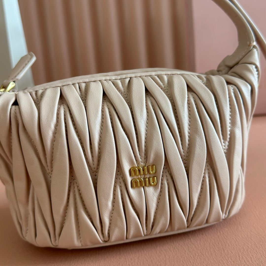 Miu Miu 26S Pouch Bag 15 in Light Pink Calfskin Gold Hardware