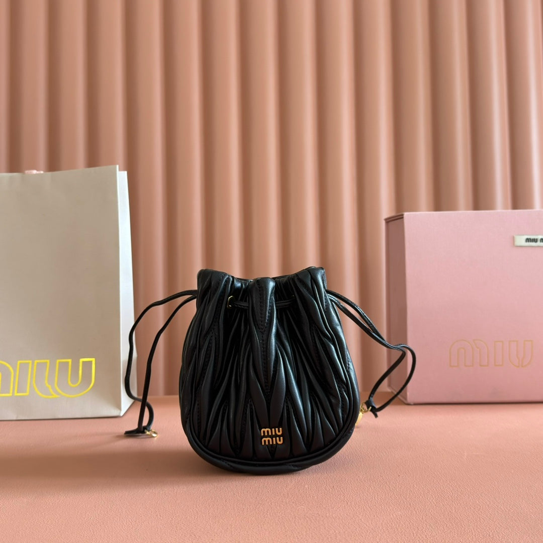Miu Miu 26S Matelasse Pouch Bag 16 in Black Calfskin Gold Hardware