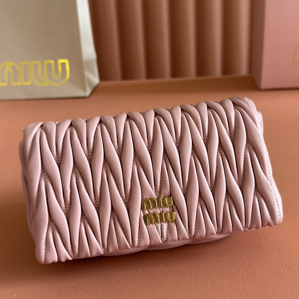 Miu Miu 26S Matelasse Mini Bag 18 in Pink Calfskin Gold Hardware