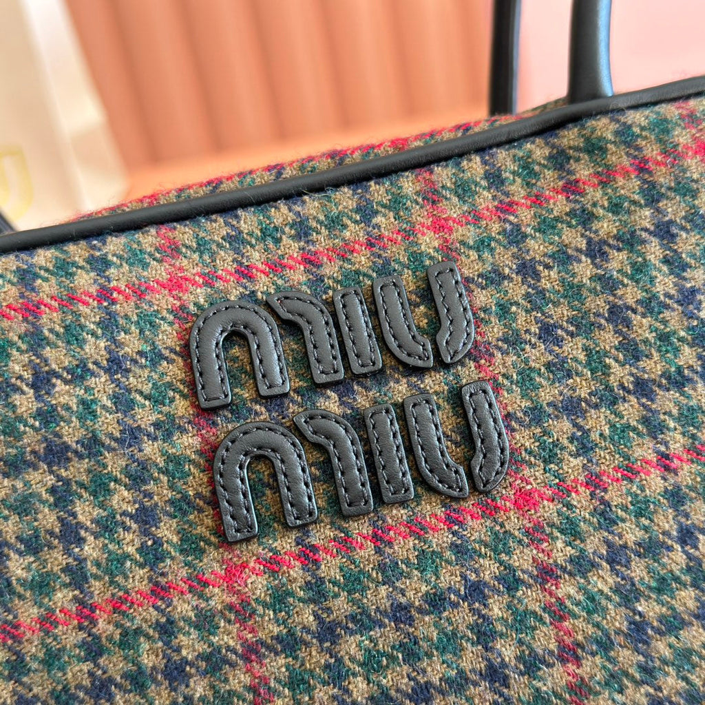 Miu Miu 26S Beau Canvas Bag 28 in Multicolor Wool and Black Calfskin